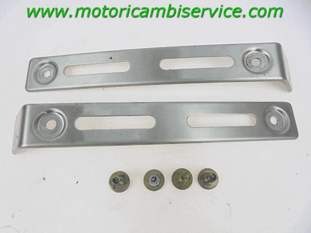 SUPPORTI RADIATORE KAWASAKI Z 750 2003 - 2006 140910097 RADIATOR BRACKET offerta